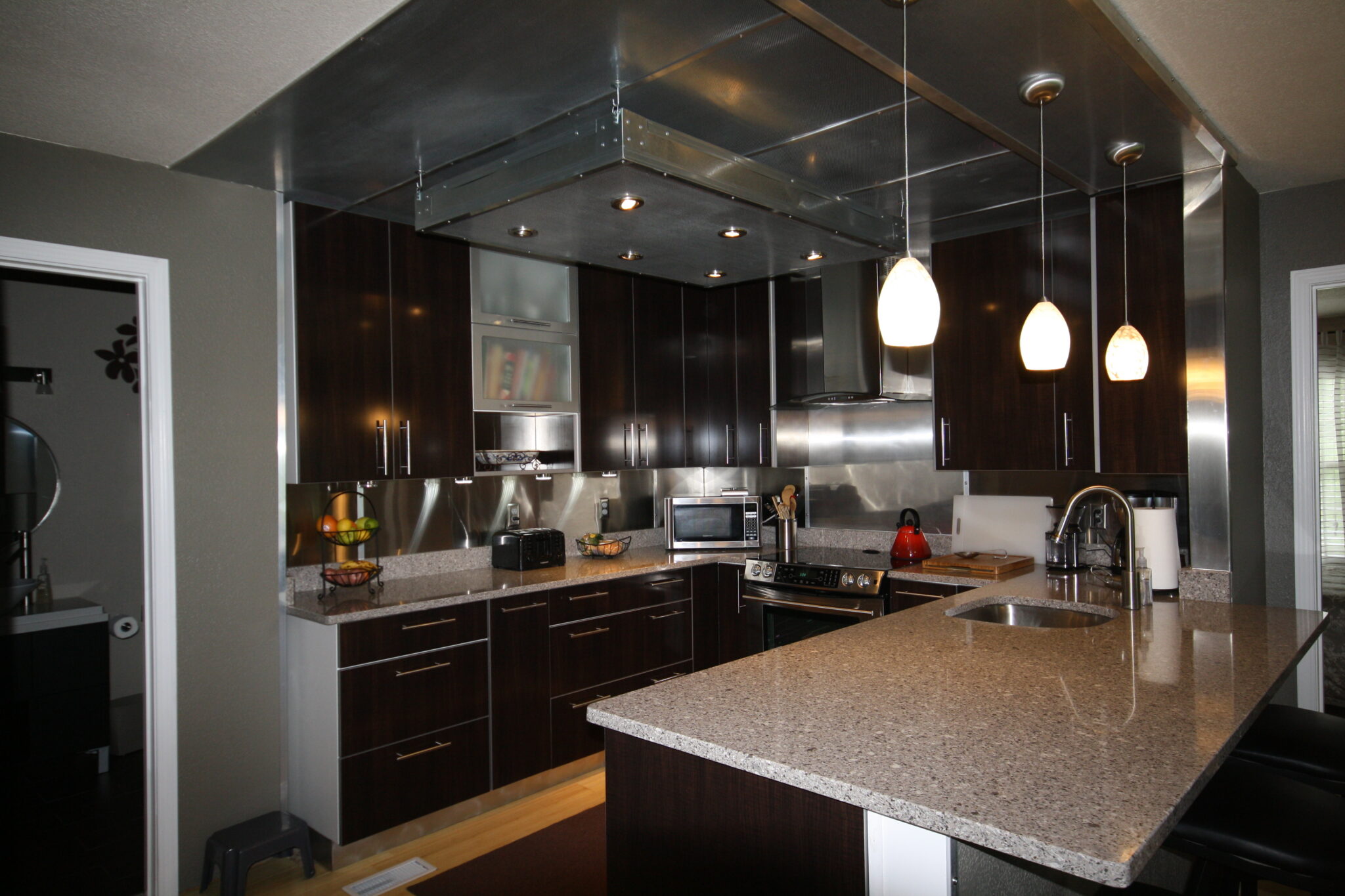Contemporary Kitchen Remodel by Renovation MD project photo